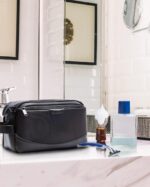 BAGSMART Toiletry Bag for Men, Large Travel Toiletry Organizer, Dopp Kit Water-resistant Shaving Bag for Toiletries Accessories - Black - Image 6