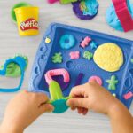 Play-Doh Kitchen Creations Cookie Creations Playset, Kids Arts & Crafts Set, Preschool Play Food Toys, Easter Gifts for Girls & Boys, Ages 3+ (Amazon Exclusive) - Image 4
