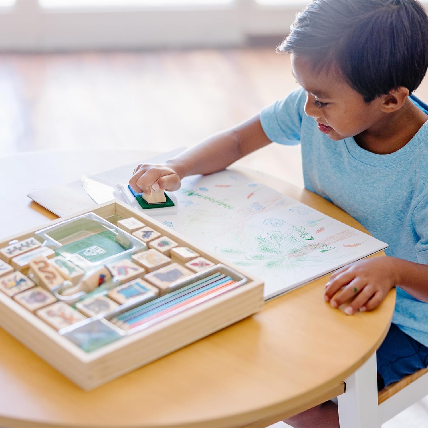 Melissa & Doug Stamp-a-Scene Stamp Set: Rain Forest - 20 Wooden Stamps, 5 Colored Pencils, and 2-Color Stamp Pad - Image 3