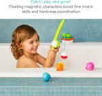 Munchkin® Fishin'™ Magnetic Baby and Toddler Bath Toy, 4pc Set - Image 3