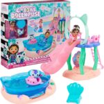 Gabby's Dollhouse, Purr-ific Pool Playset with Gabby and Mercat Figures, Color-Changing Mermaid Tails and Pool Accessories Kids Toys for Ages 3 and Up - Image 2