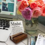 Inspirational Home Office Desk Decor, Motivational Minimalist Decor Art Acrylic Plaque With Wooden Stand Sign Home Office Desk Sign Gift for Women Colleague Friend Cowoker - Image 3